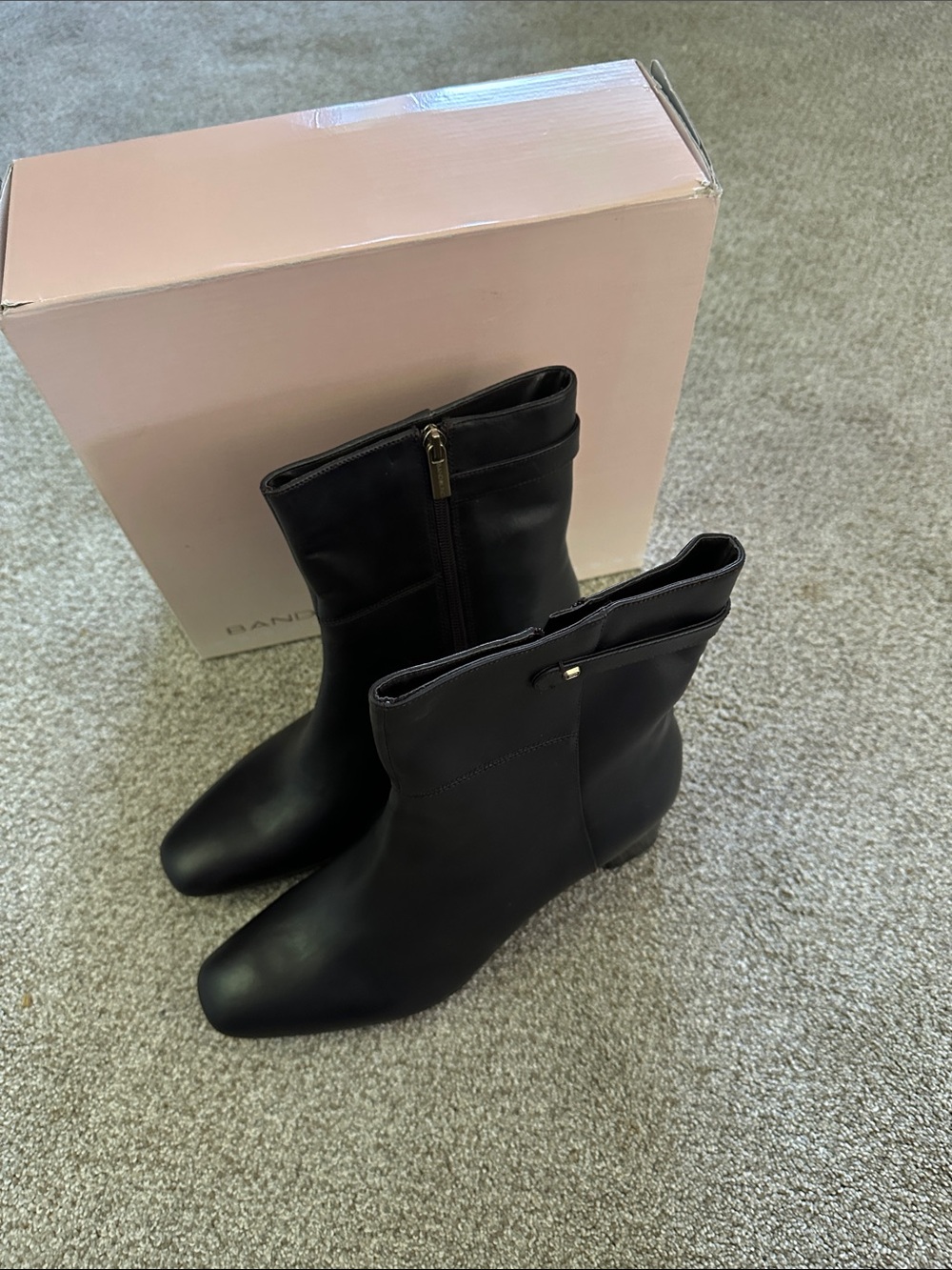 Bandolino Dark Brown Leather Mid-Calf Ankle Boots with Side Zip size 10